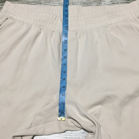 Old Navy Active Dynamic Fleece High Rise Wide Leg Pull On Pants XXL Cream - Picture 3 of 10